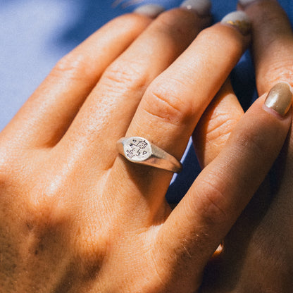 products:aphrodites-ring