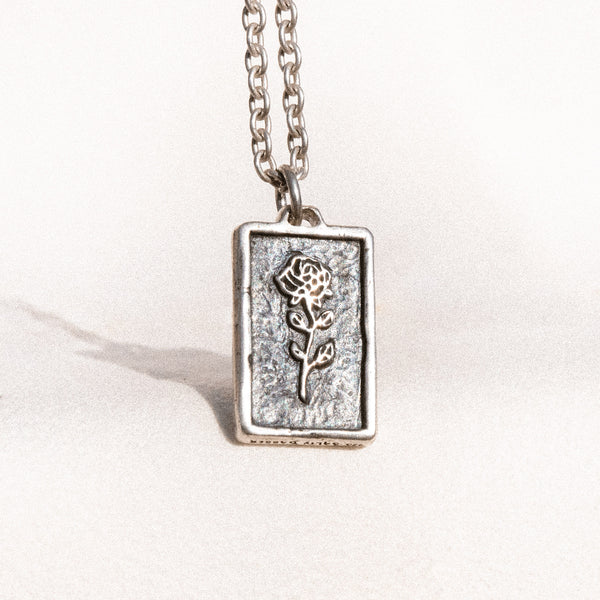 The Seeker Pendant
