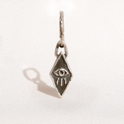 products:wise-eyes-earring-silver