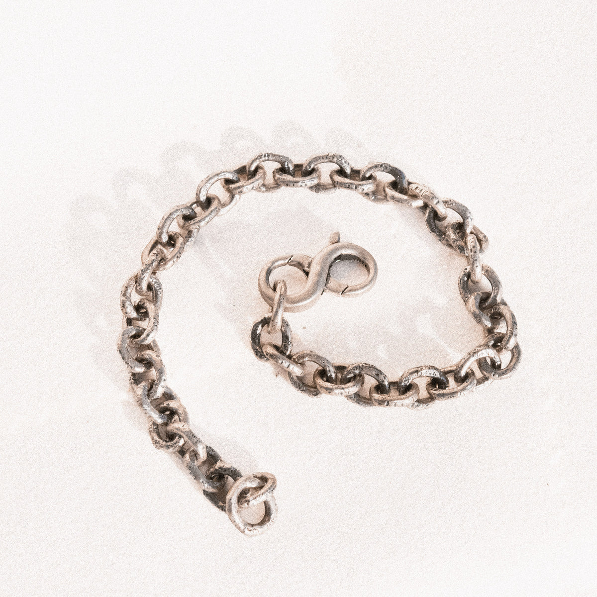 products:junto-e-mistruado-bracelet-silver