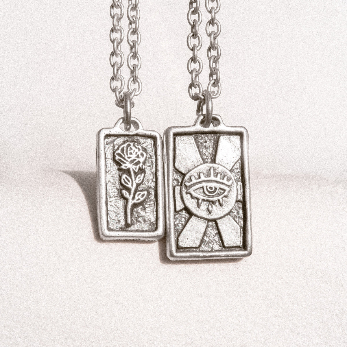products:the-seeker-pendant