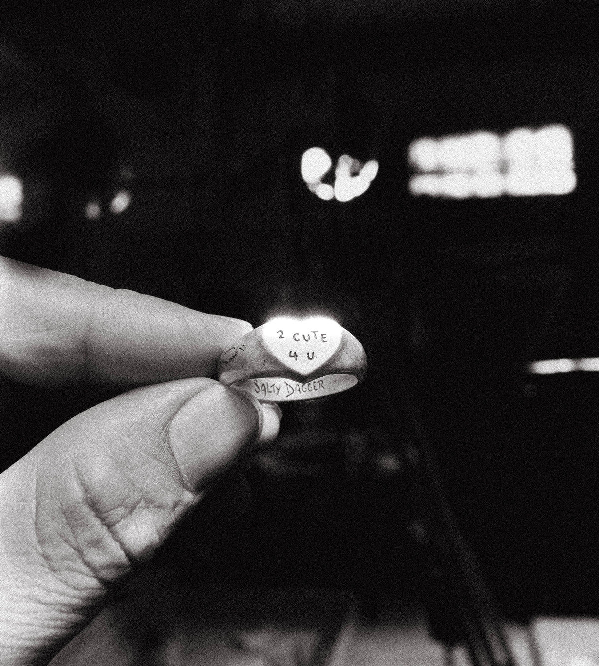 products:little-heart-ring
