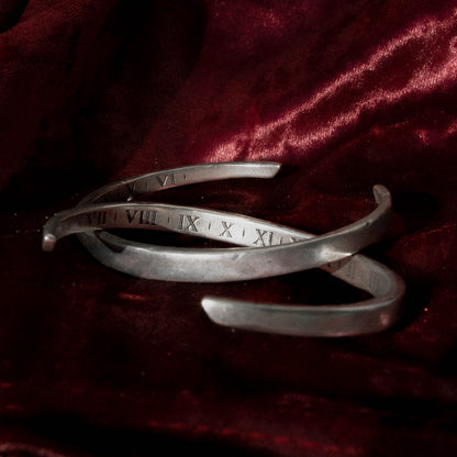 products:timekeeper-cuff