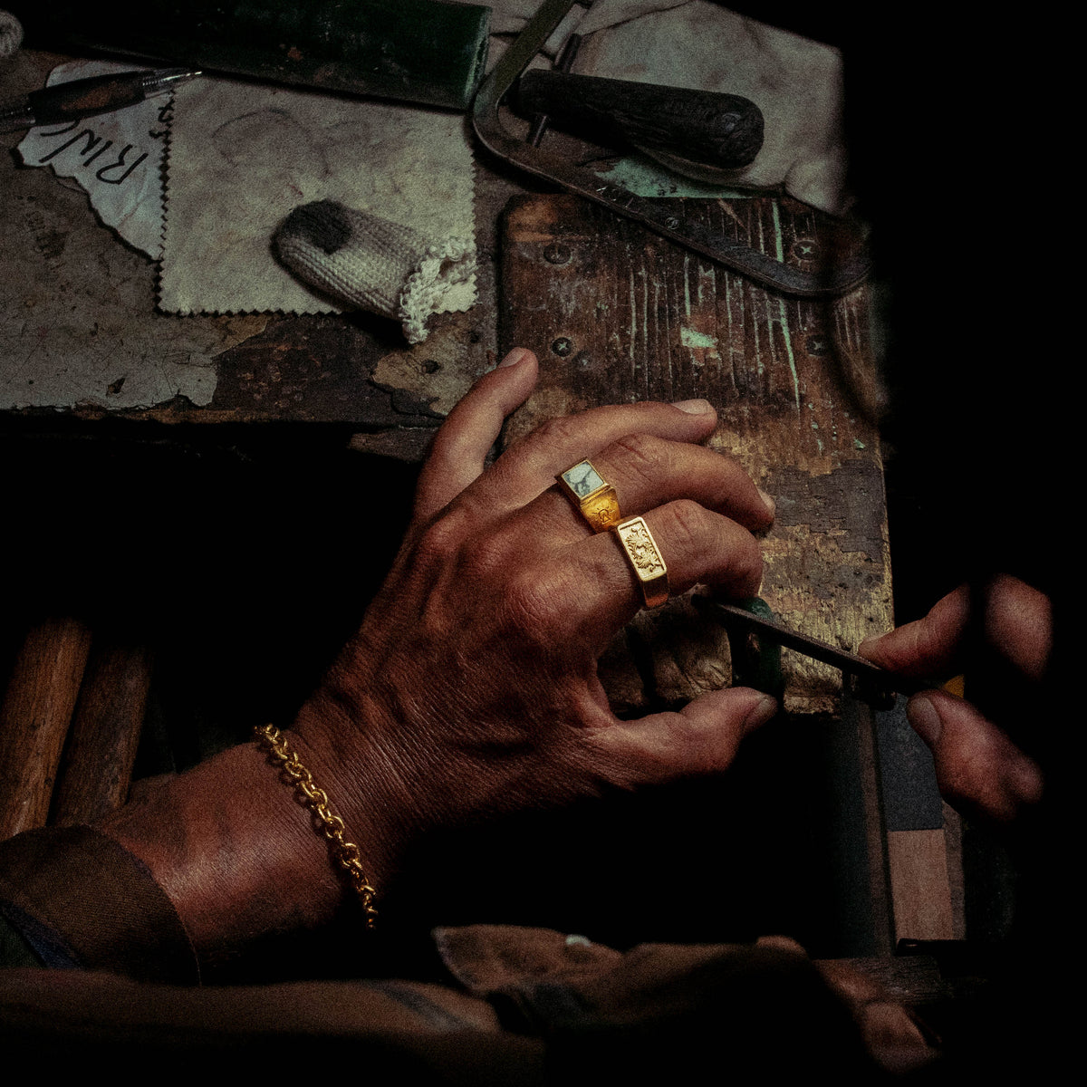 products:gift-of-gods-gold,howlite-seeker-ring-g