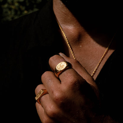 products:true-north-ring,gift-of-gods-gold,dreamer-pendant-gold