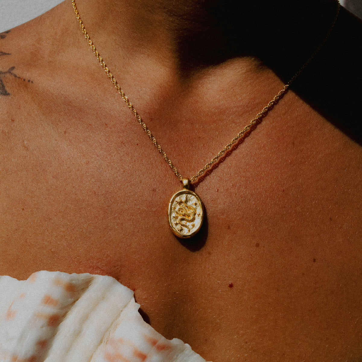 products:dreamer-pendant-gold