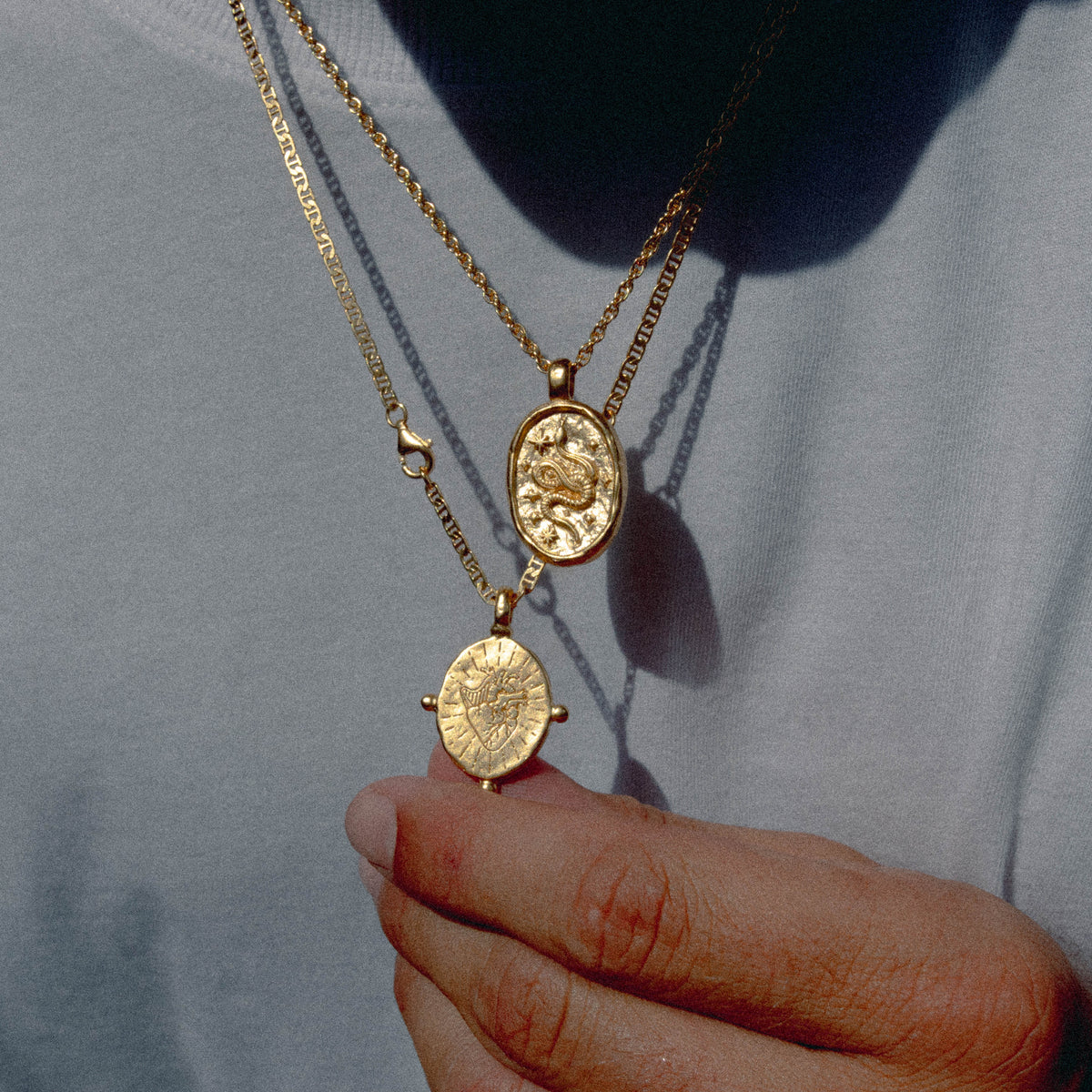 products:dreamer-pendant-gold,true-north-pendant-gold