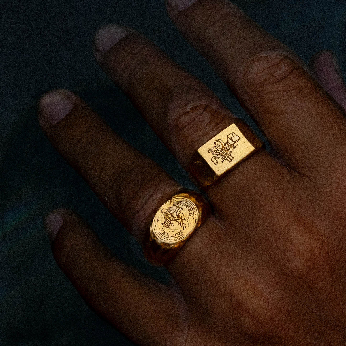 products:le-cinema-gold,true-north-ring-gold