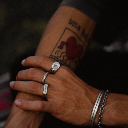 products:true-north-ring,two-amigos,lost-treasure,blowing-in-the-wind-cuff,junto-e-mistruado-bracelet-silver